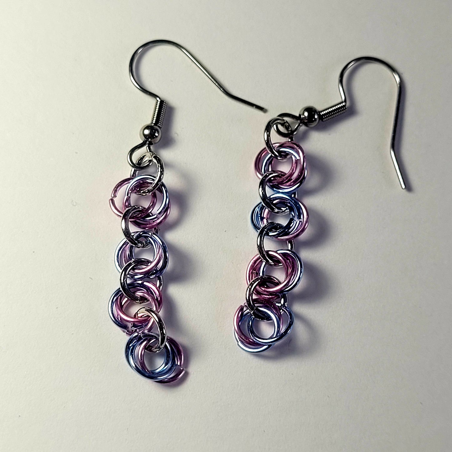 Bracelet and earring set, light pink, blue and silver chainmail