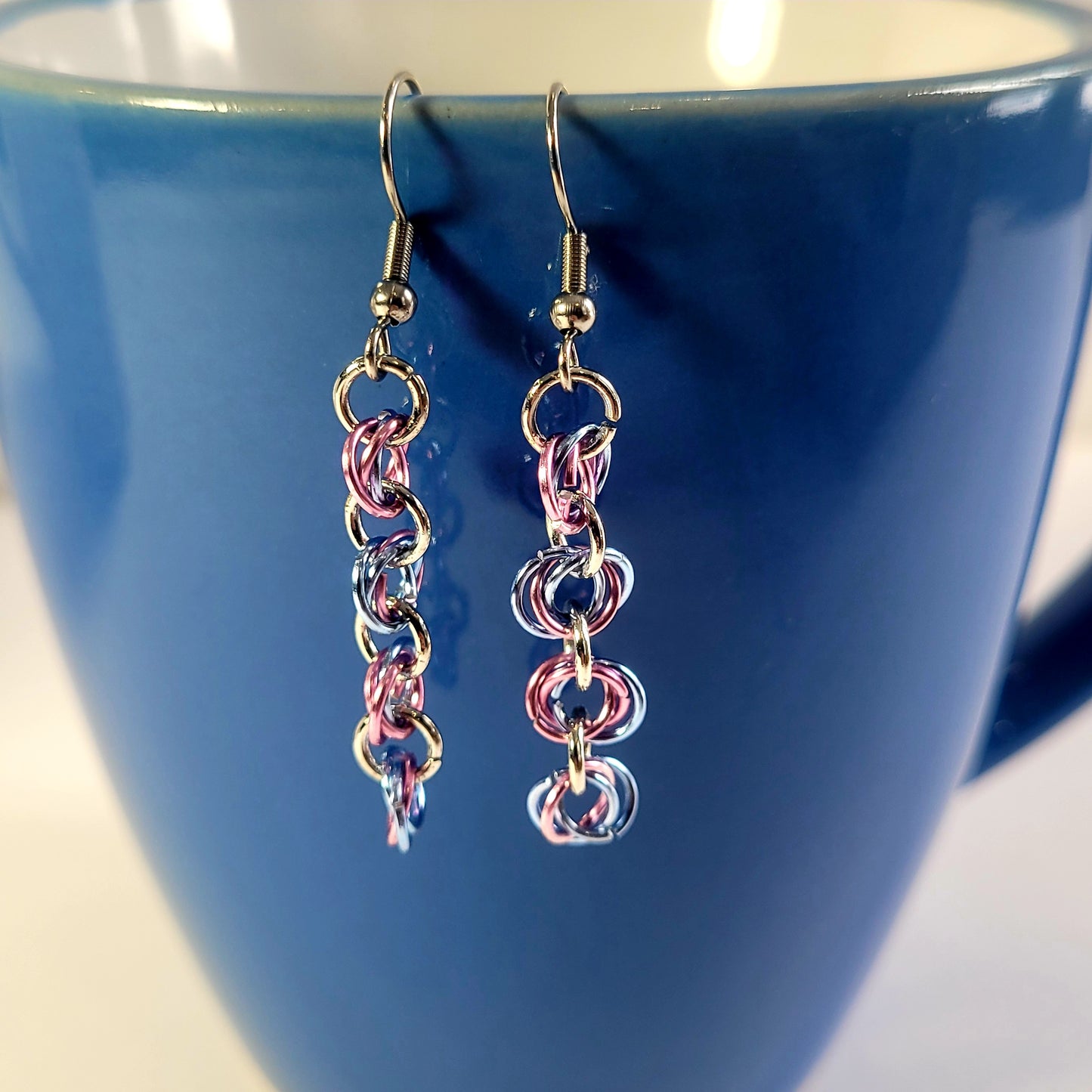 Bracelet and earring set, light pink, blue and silver chainmail