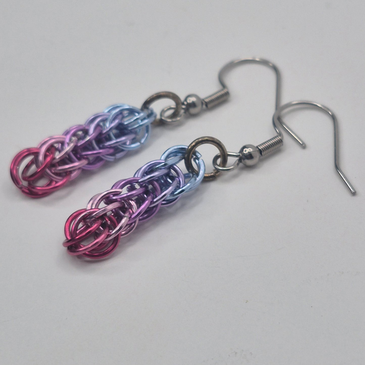 Persian weave earrings,gradient chainmail