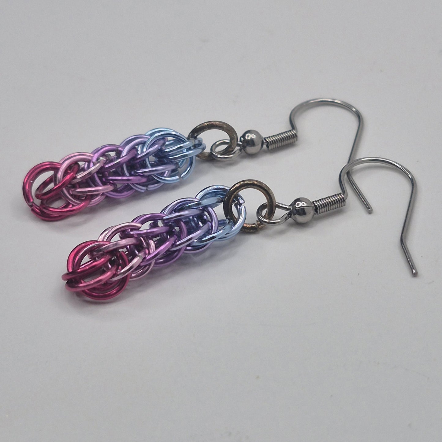 Persian weave earrings,gradient chainmail