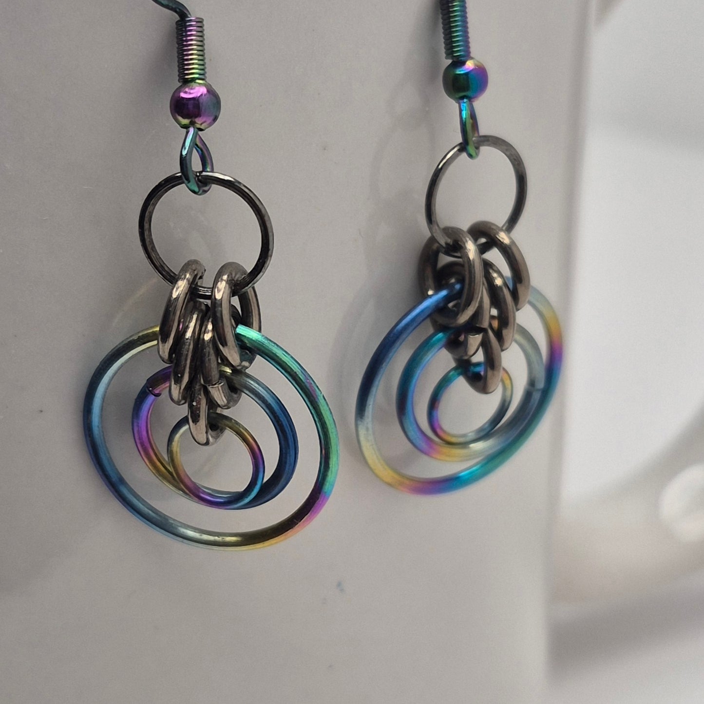 Rainbow circle earrings chainmail