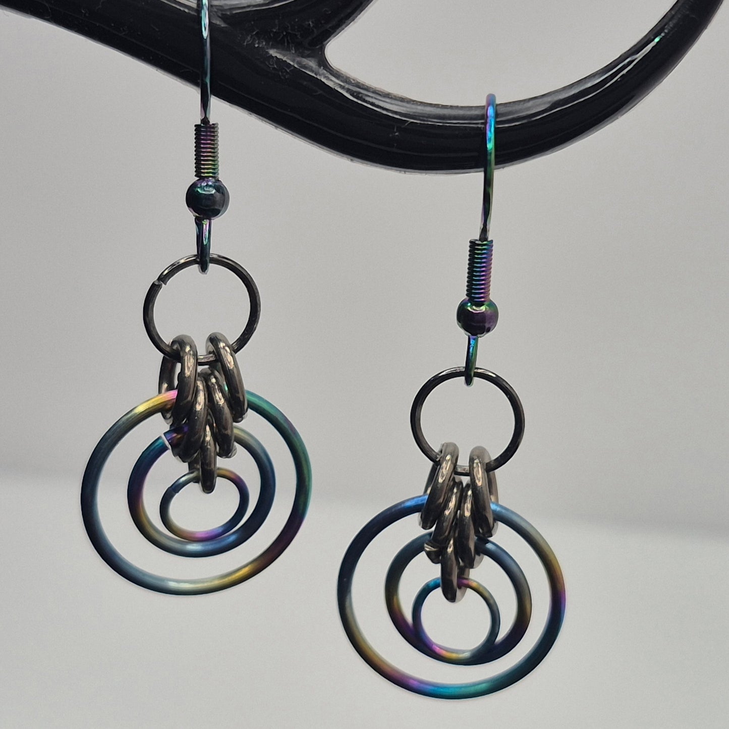 Rainbow circle earrings chainmail