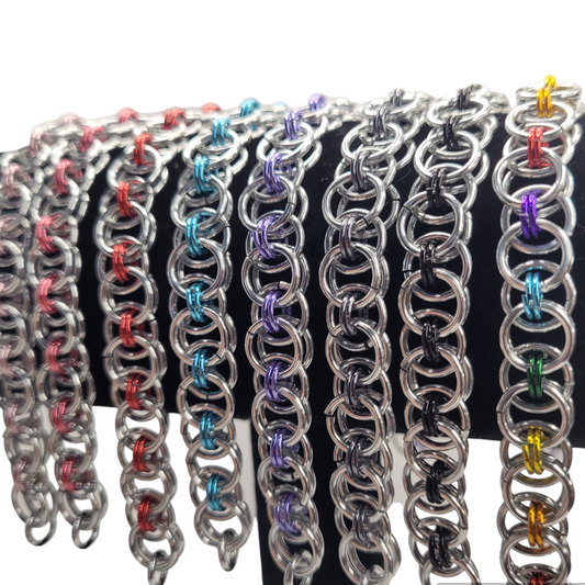 Bracelet, helm weave chainmail silver