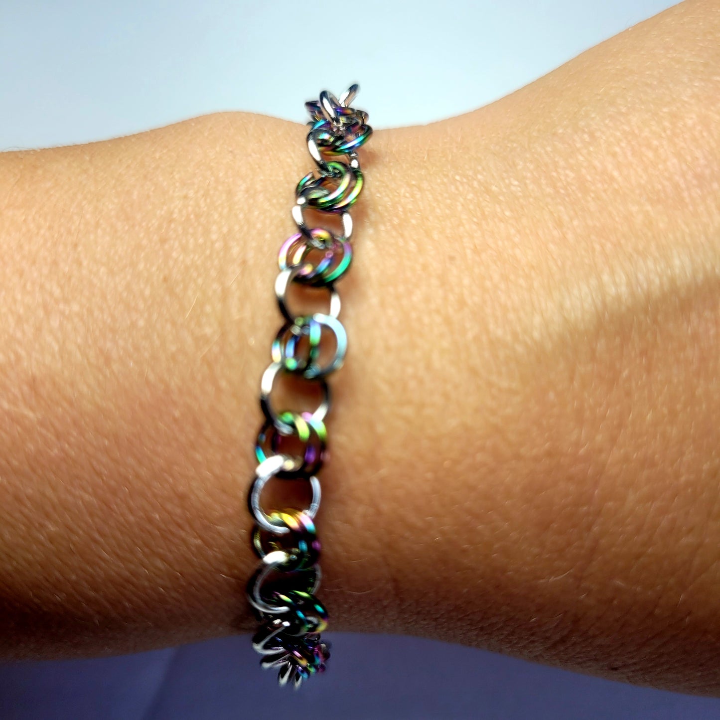 Bracelet and earring set, multichrome, rainbow stainless steel chainmail