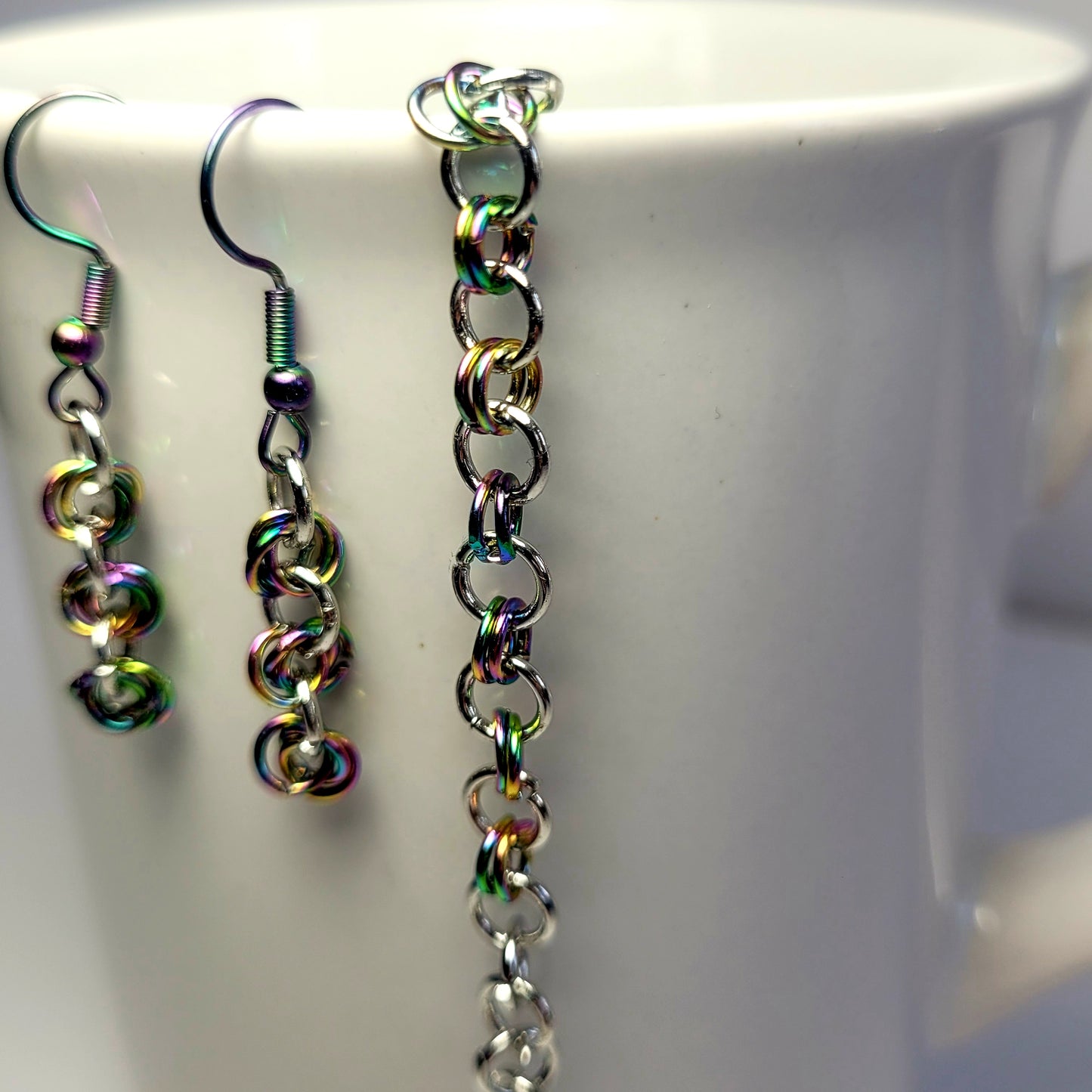 Bracelet and earring set, multichrome, rainbow stainless steel chainmail