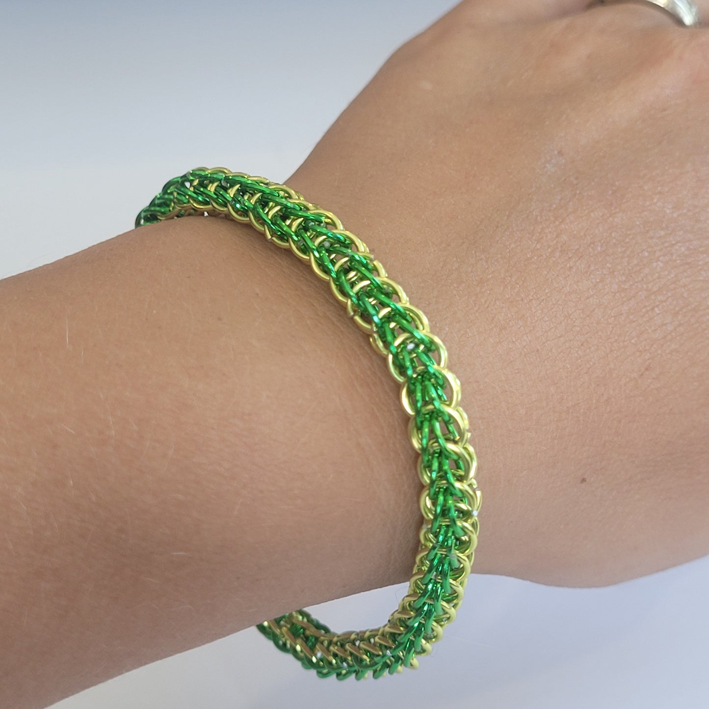 Bracelet, green and yellow chainmail