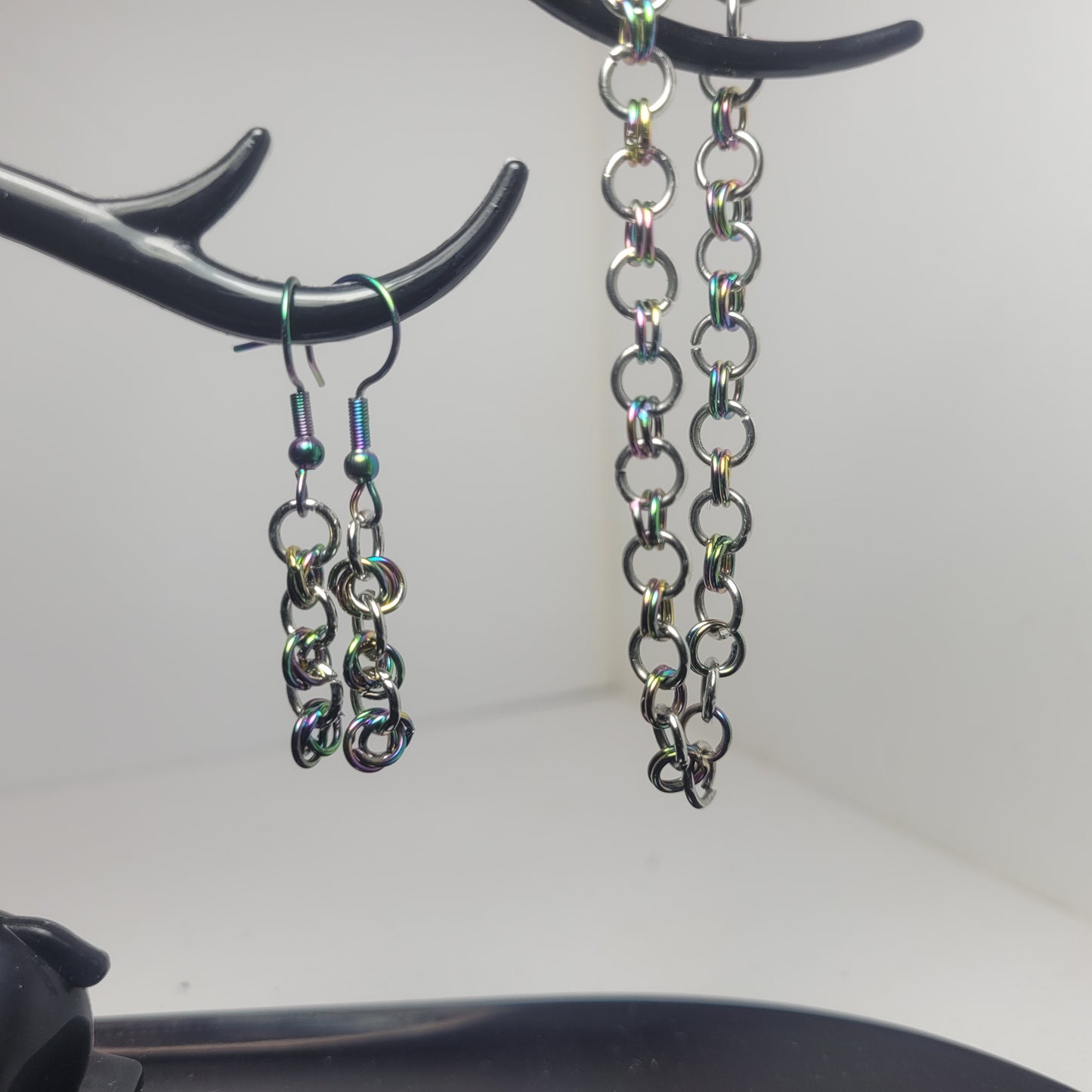 Bracelet and earring set, multichrome, rainbow stainless steel chainmail