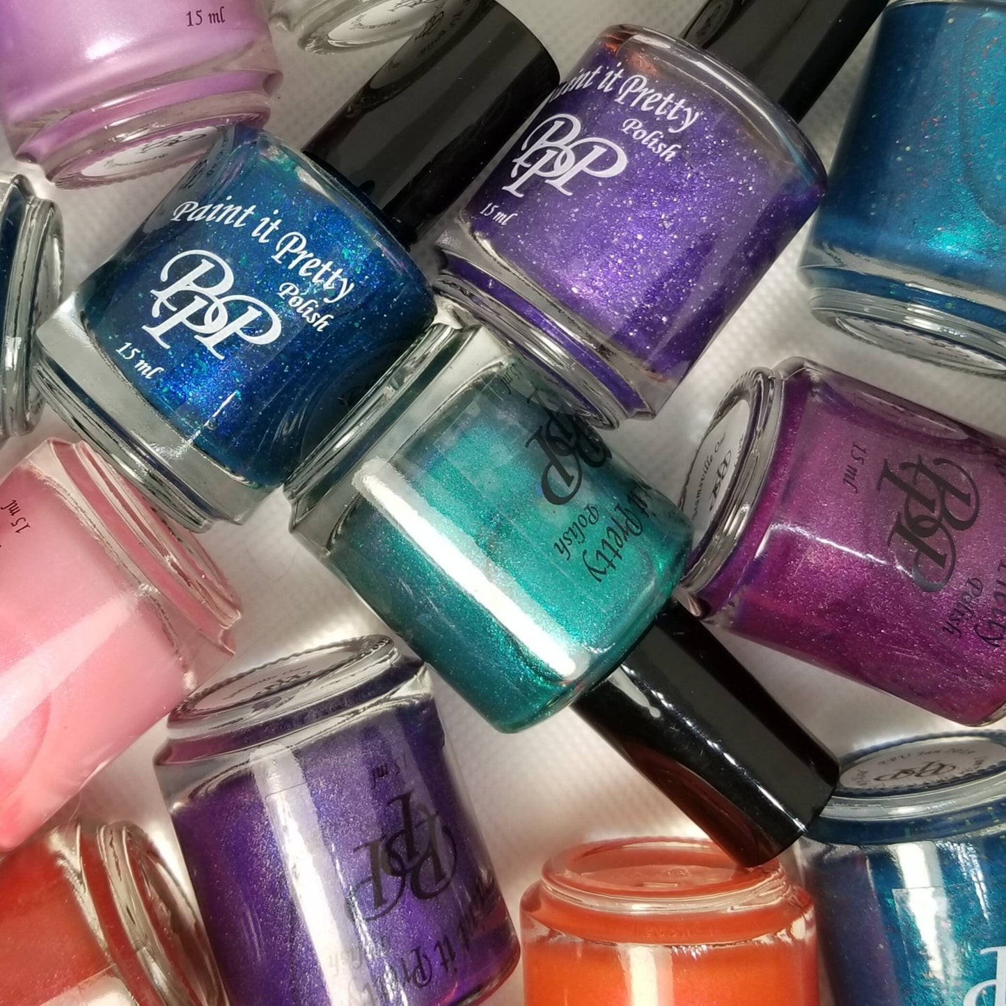 Mystery Packs, 4 bottles of nail polish
