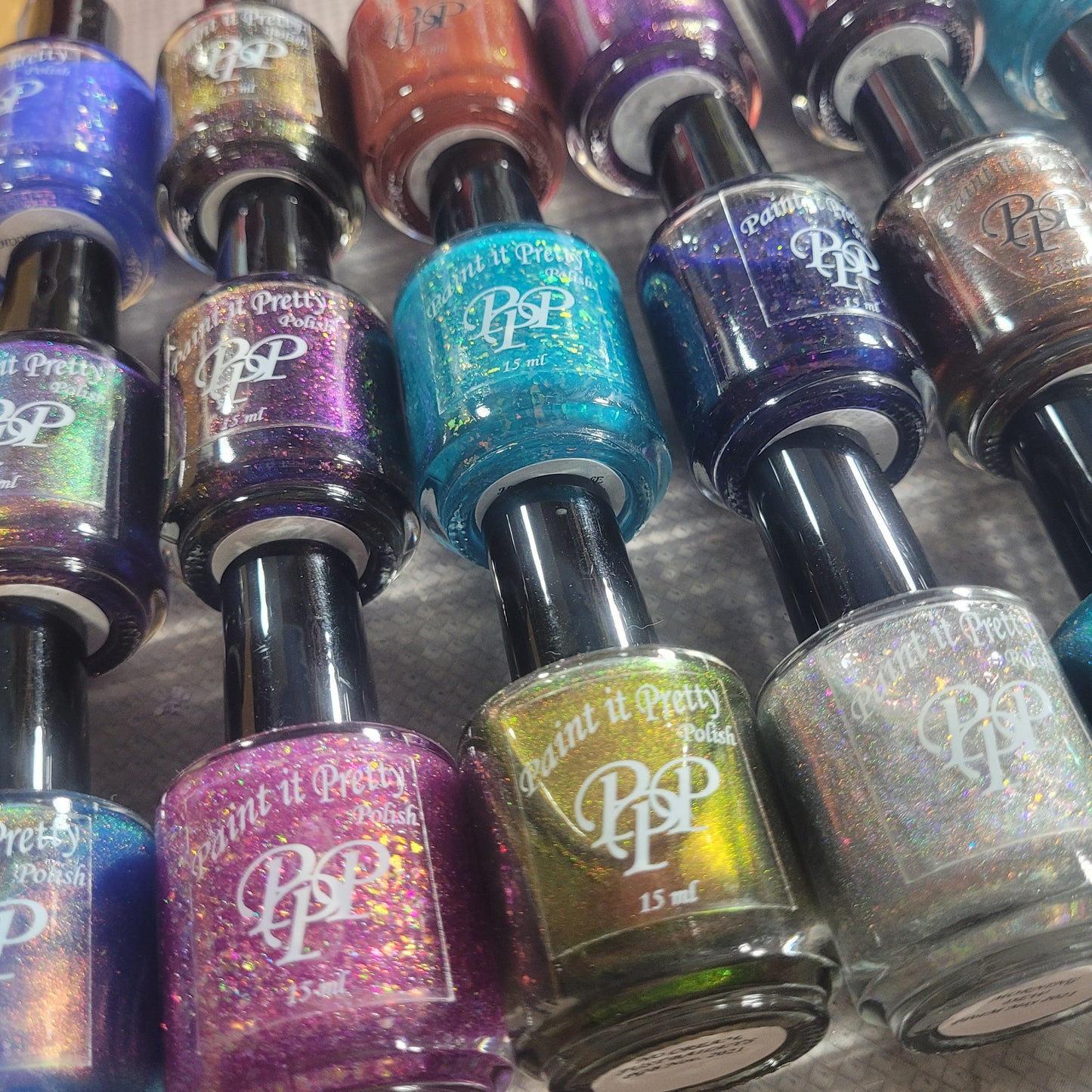 Mystery Packs, 6 bottles of nail polish
