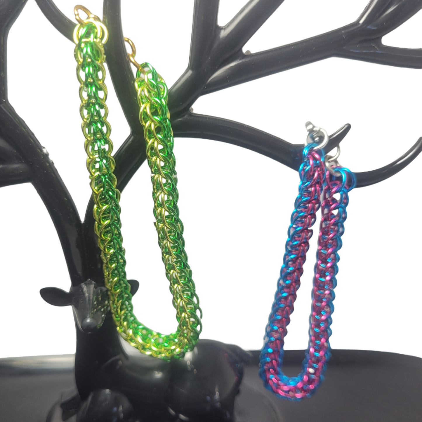 Bracelet, green and yellow chainmail