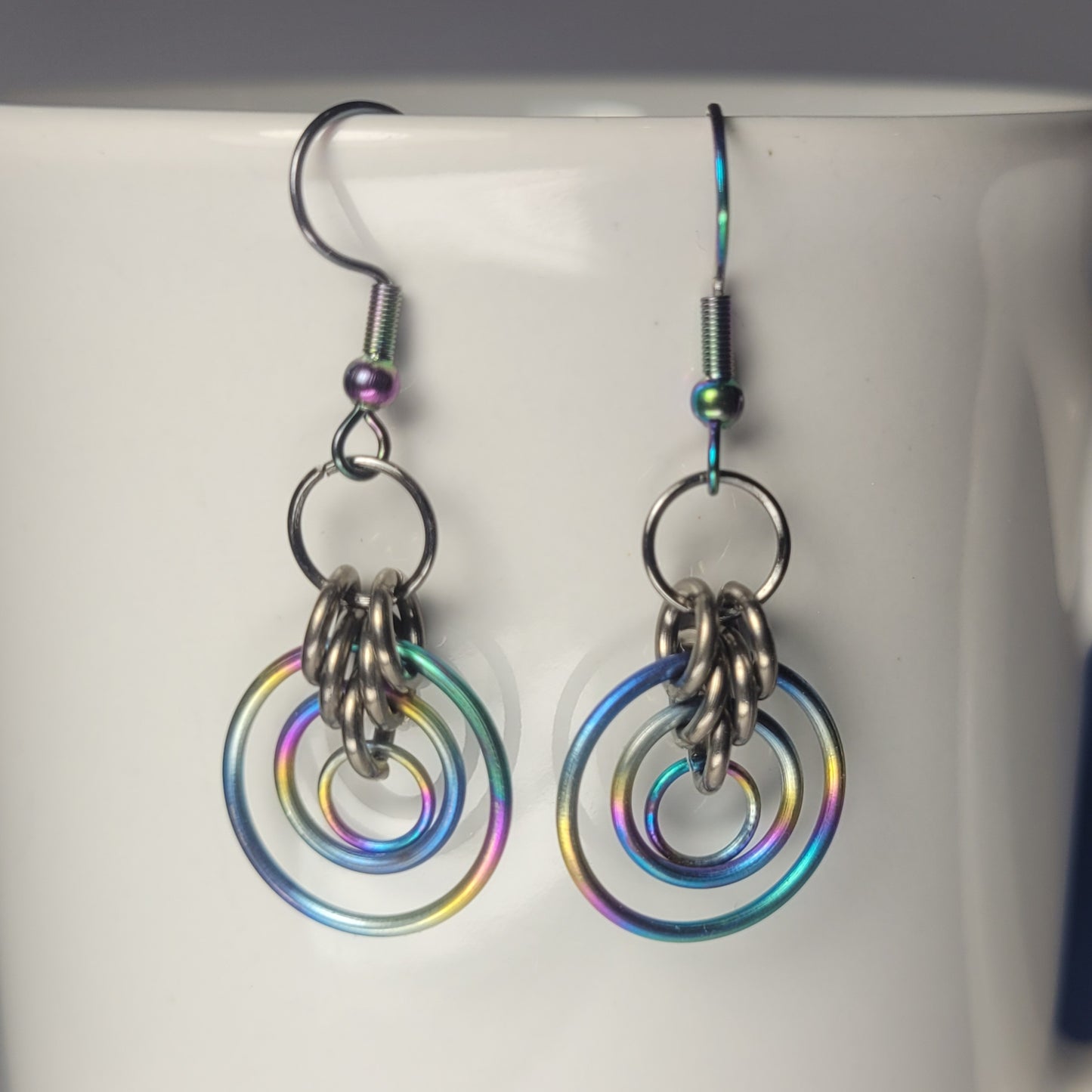 Rainbow circle earrings chainmail