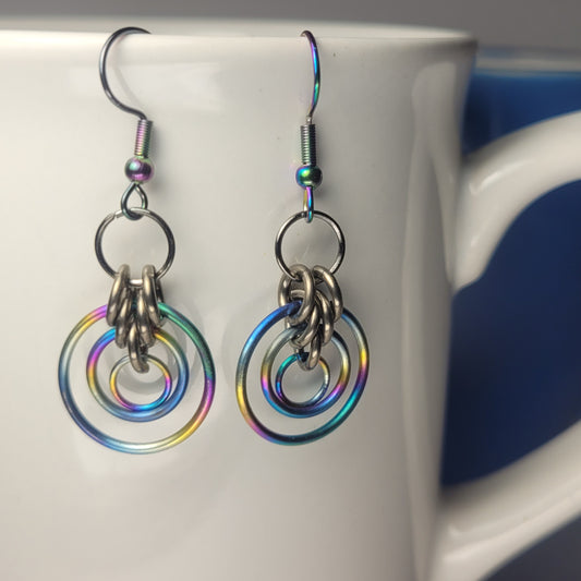 Rainbow circle earrings chainmail